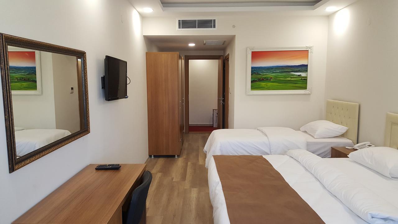 Sanli Hotel Blue Трабзон Екстериор снимка