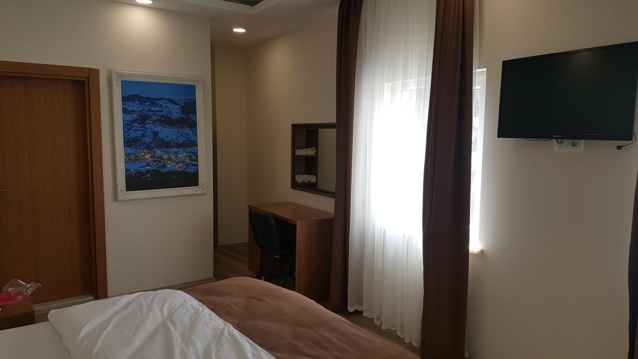 Sanli Hotel Blue Трабзон Екстериор снимка