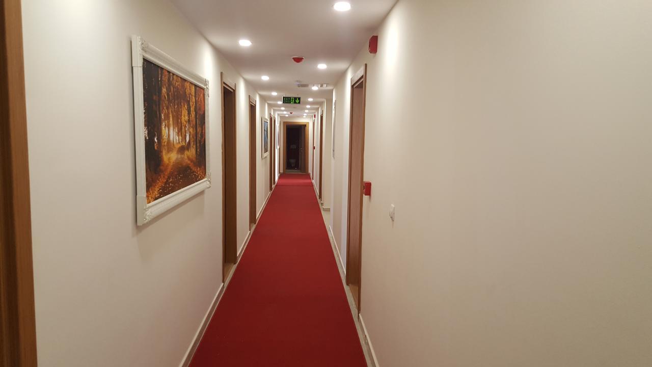 Sanli Hotel Blue Трабзон Екстериор снимка